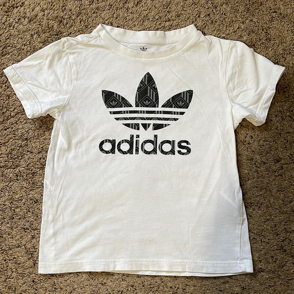 Adidas Boys Tees Top Size S (8/10)